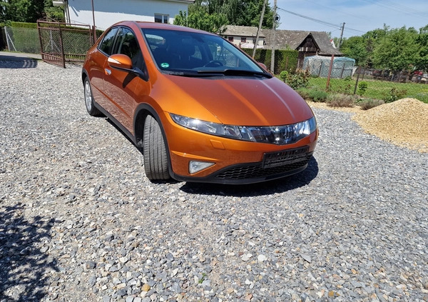Honda Civic cena 18500 przebieg: 231000, rok produkcji 2009 z Brzesko małe 137